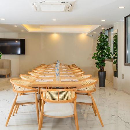 Guelluek Uno Elegance Otel Екстер'єр фото