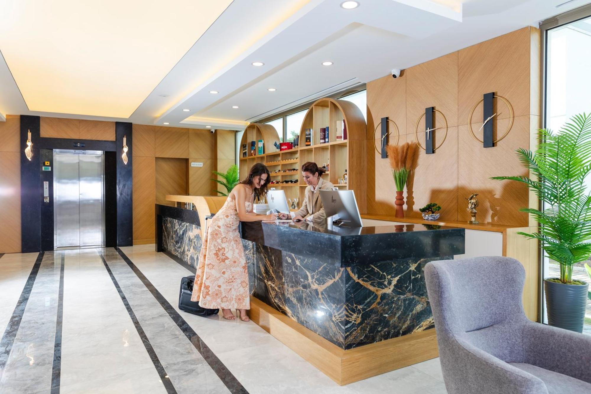 Guelluek Uno Elegance Otel Екстер'єр фото
